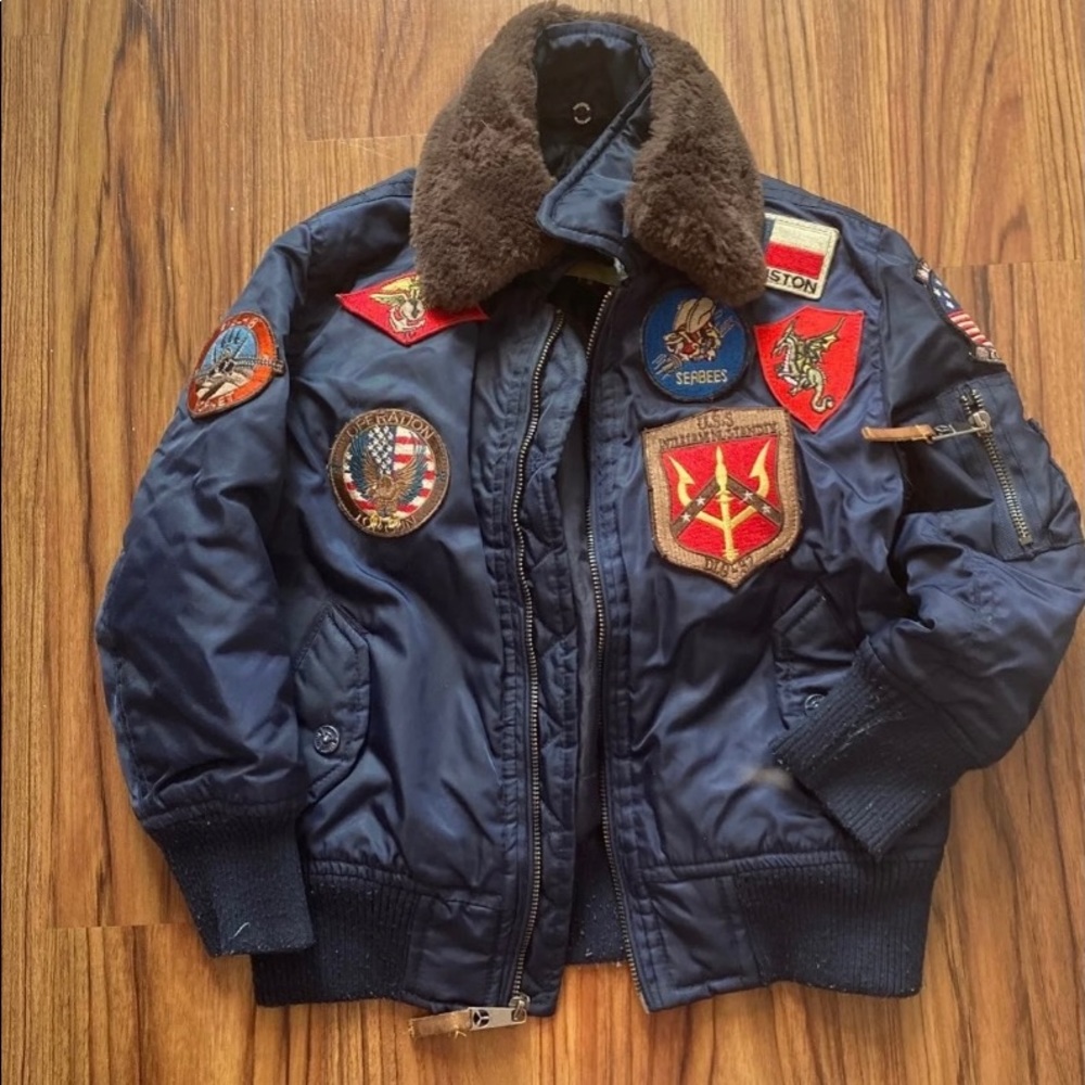 Flight jacket
